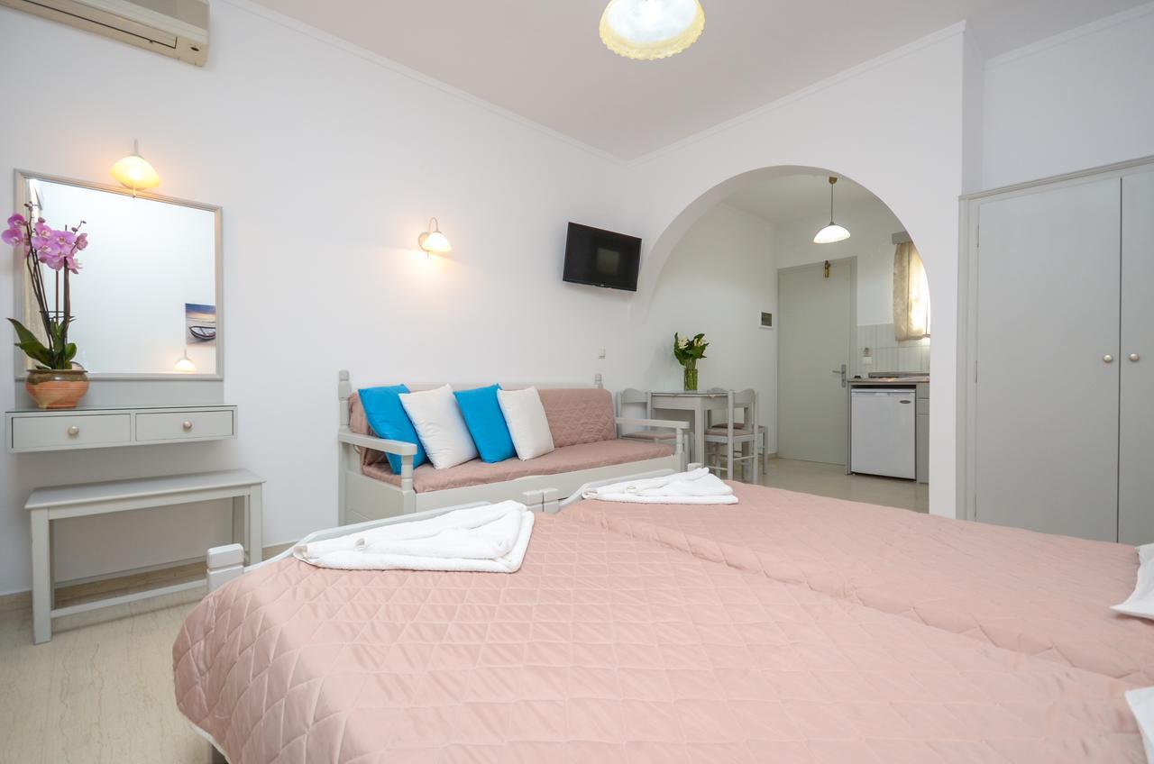 Naxos City Golden Beach Studios Down Town المظهر الخارجي الصورة