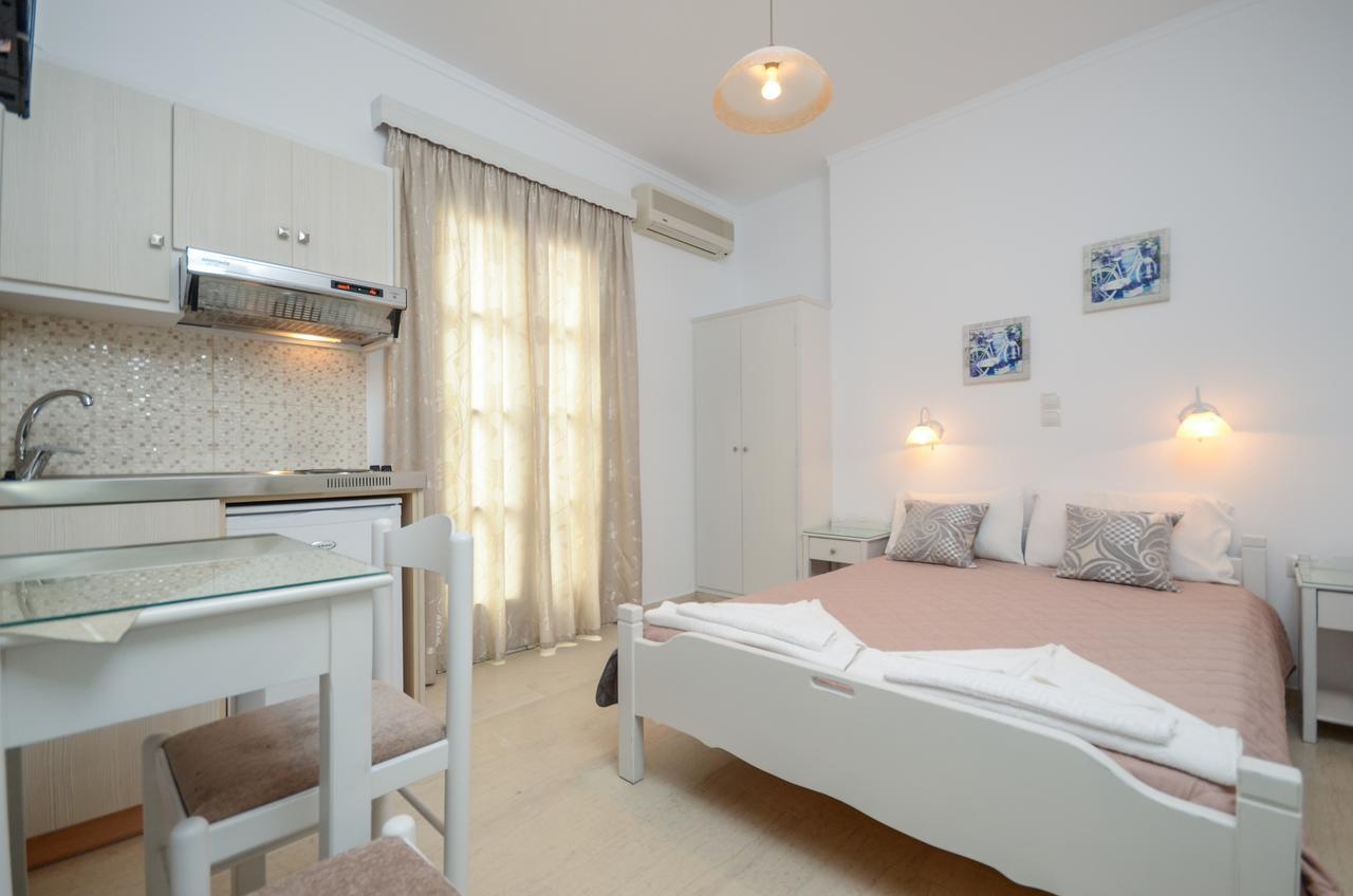 Naxos City Golden Beach Studios Down Town المظهر الخارجي الصورة