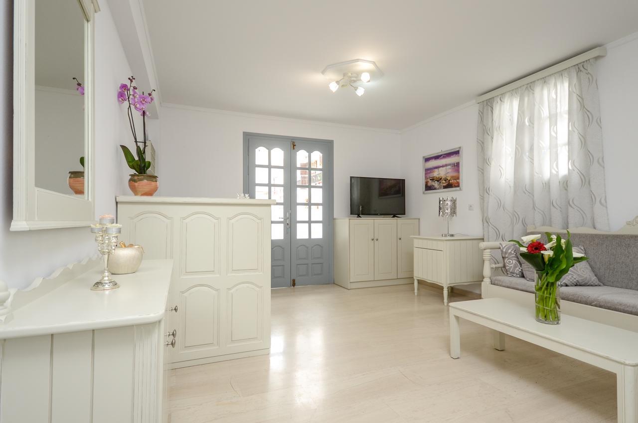 Naxos City Golden Beach Studios Down Town المظهر الخارجي الصورة