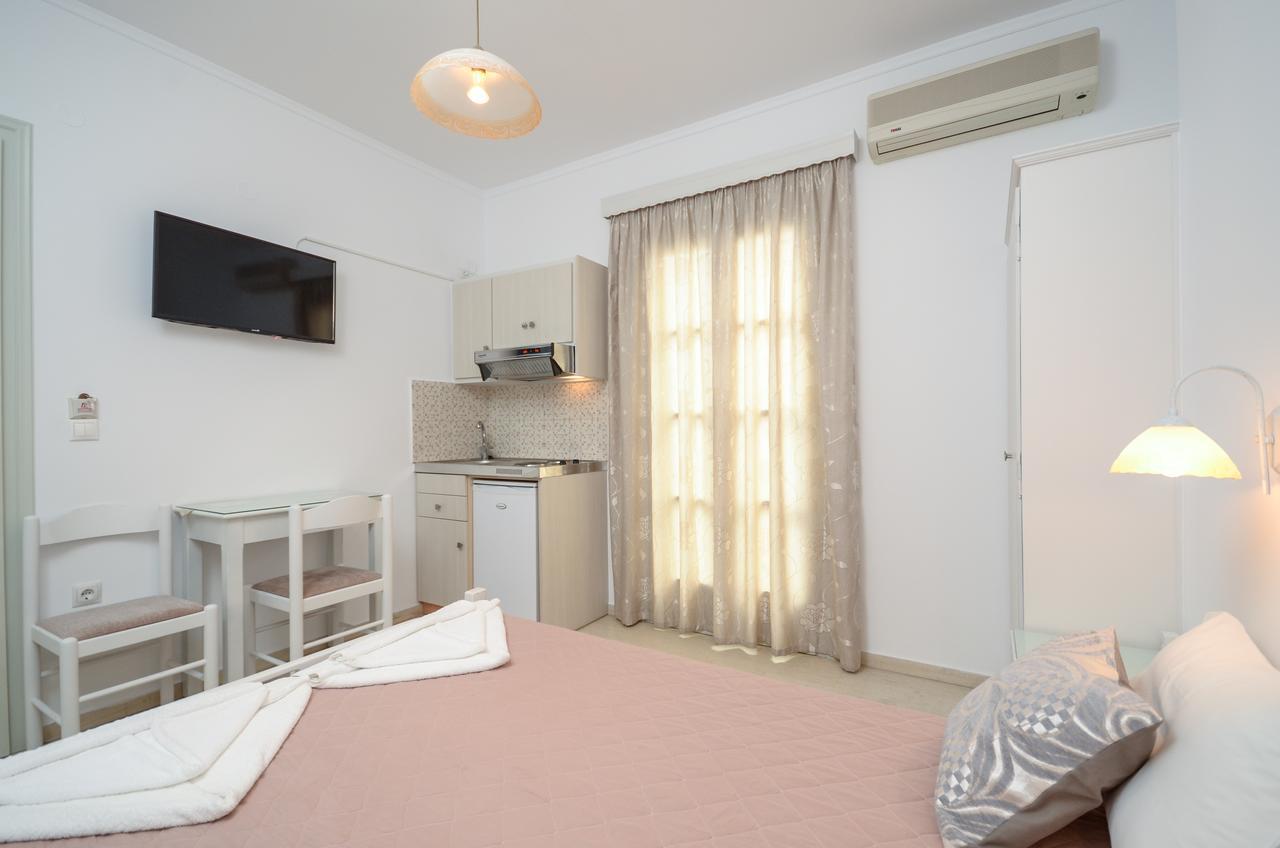 Naxos City Golden Beach Studios Down Town المظهر الخارجي الصورة